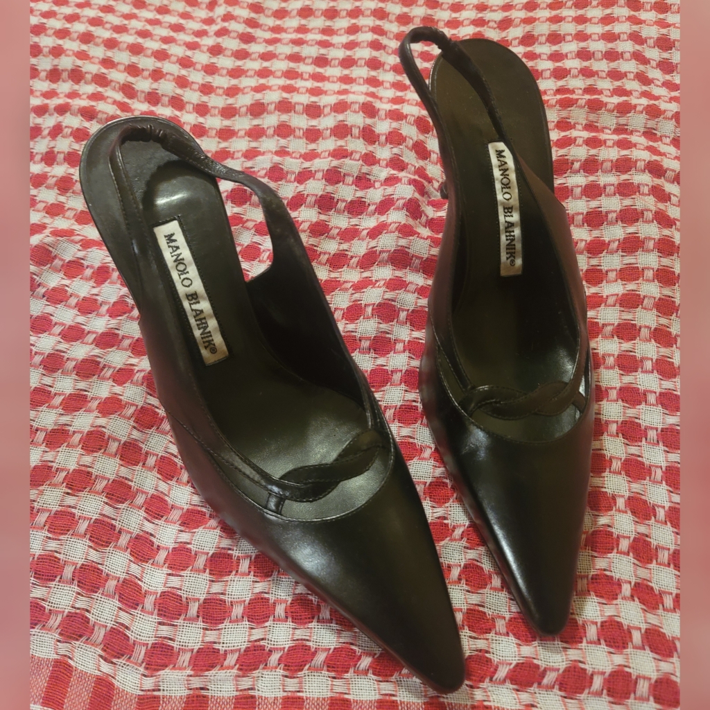 Manolo Blahnik Black Leather Slingback Heels Size 37